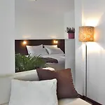 Hotel Maximus 4*
