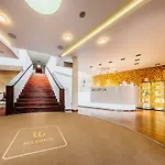 Hotel Maximus 4*