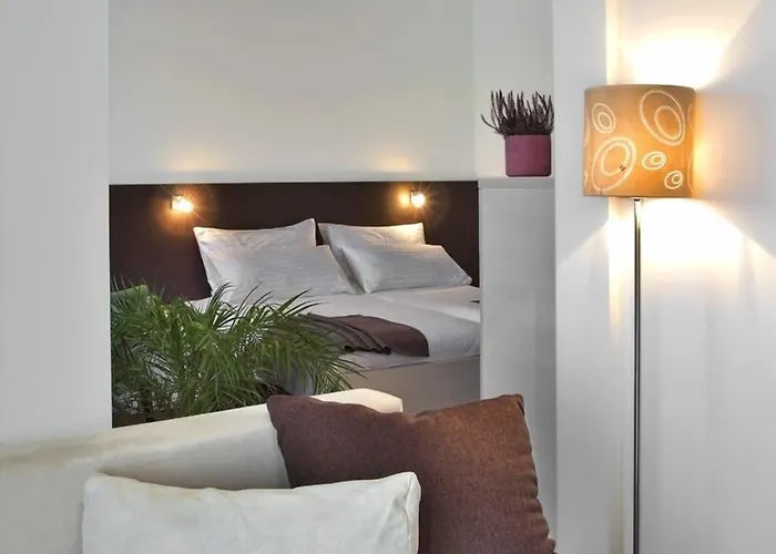 Hotell Maximus 4*